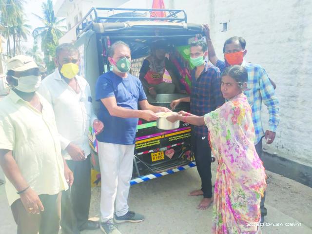 3500 ಜನರಿಗೆ ಊಟದ ವ್ಯವಸ್ಥೆ